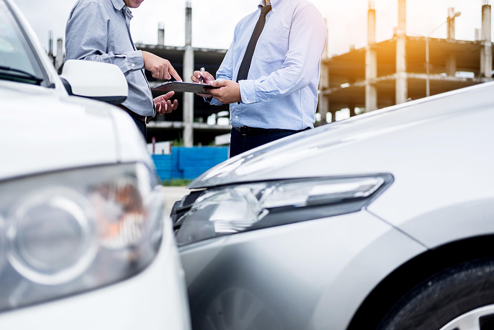 Three Tips for Staying Alert to Dirty Insurance Carrier Tactics