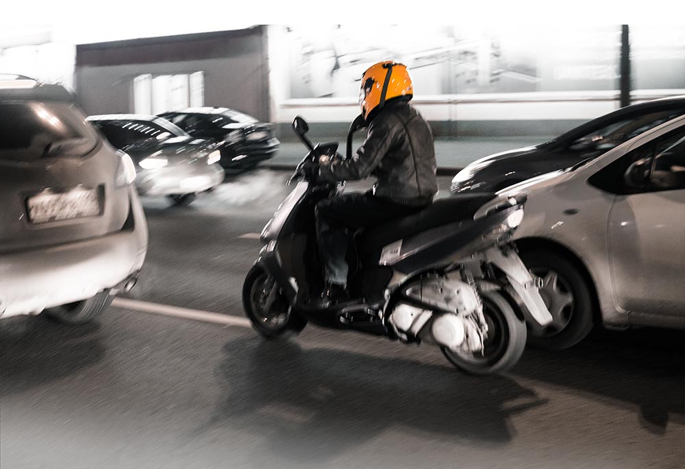 Lane-Splitting Motorcycle Accidents in Missouri | House Law LLC